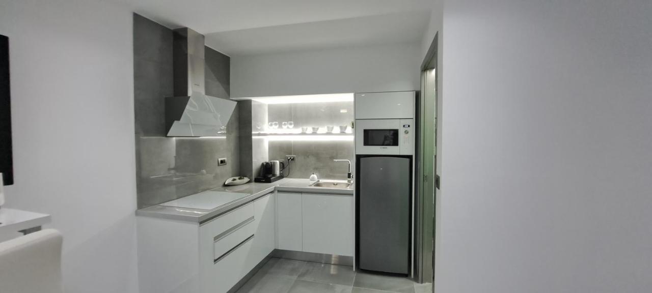 Km Luxury Apart Downtown Heraklion  Exterior photo